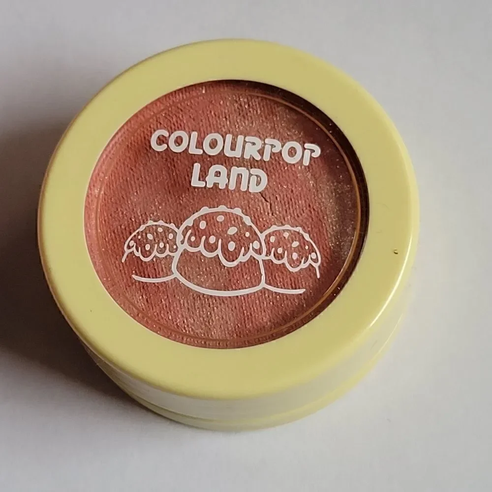 Colourpop x candyland super shock cheek JOLLY